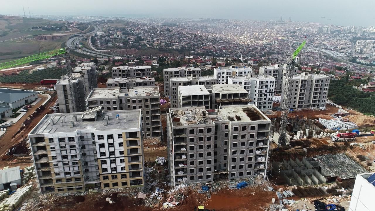 Deprem bölgesine 100 bin yeni inşaat