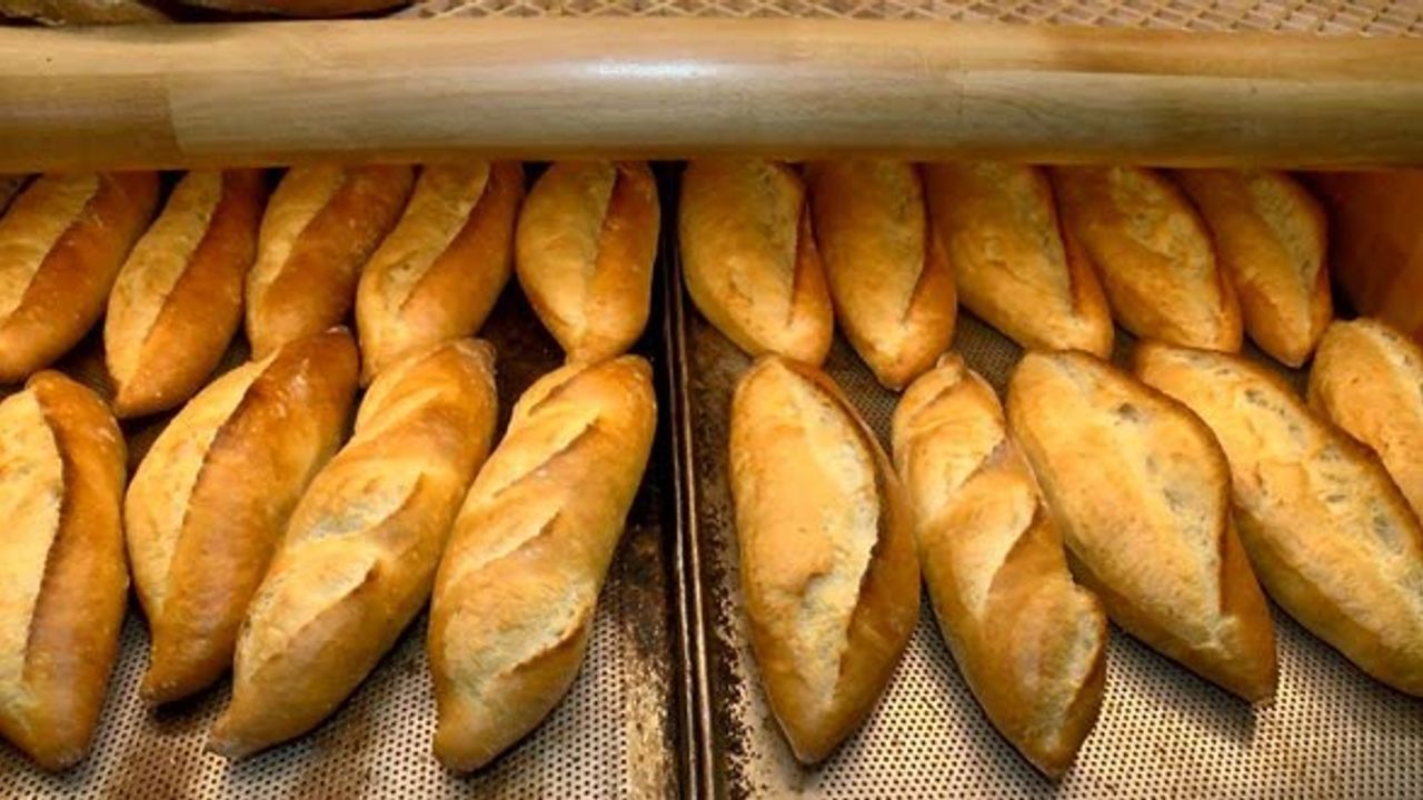 İzmir'de ekmeğin fiyatı 9 lira oldu