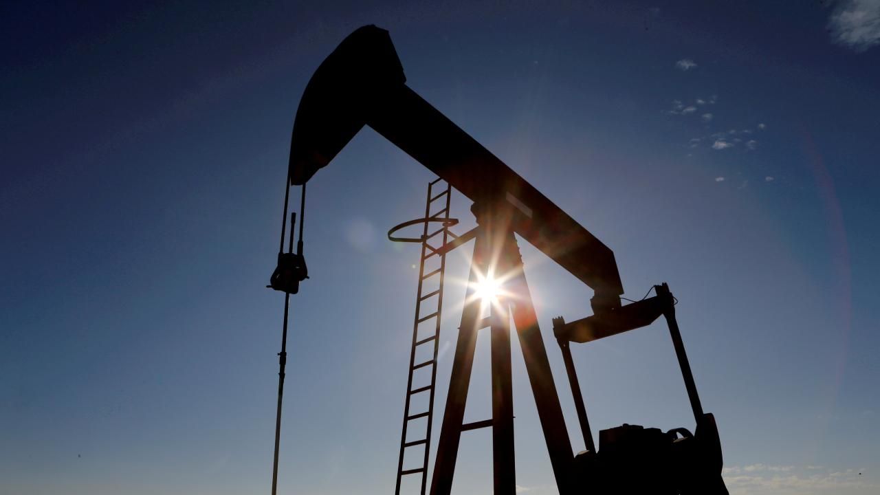 Brent petrolün varil fiyatı 81,53 dolar