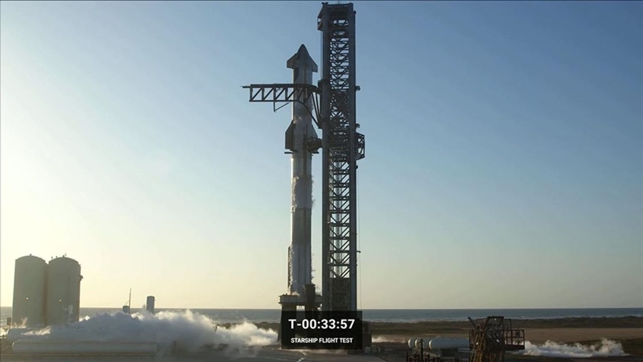 SpaceX, NASA'nın yeni iklim gözlem uydusu PACE'i fırlattı