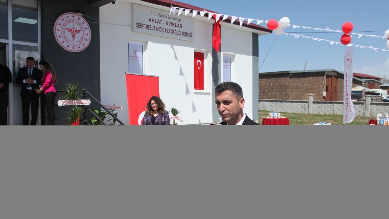 Bitlis'te şehidin adının verildiği aile sağlığı merkezi törenle hizmete açıldı