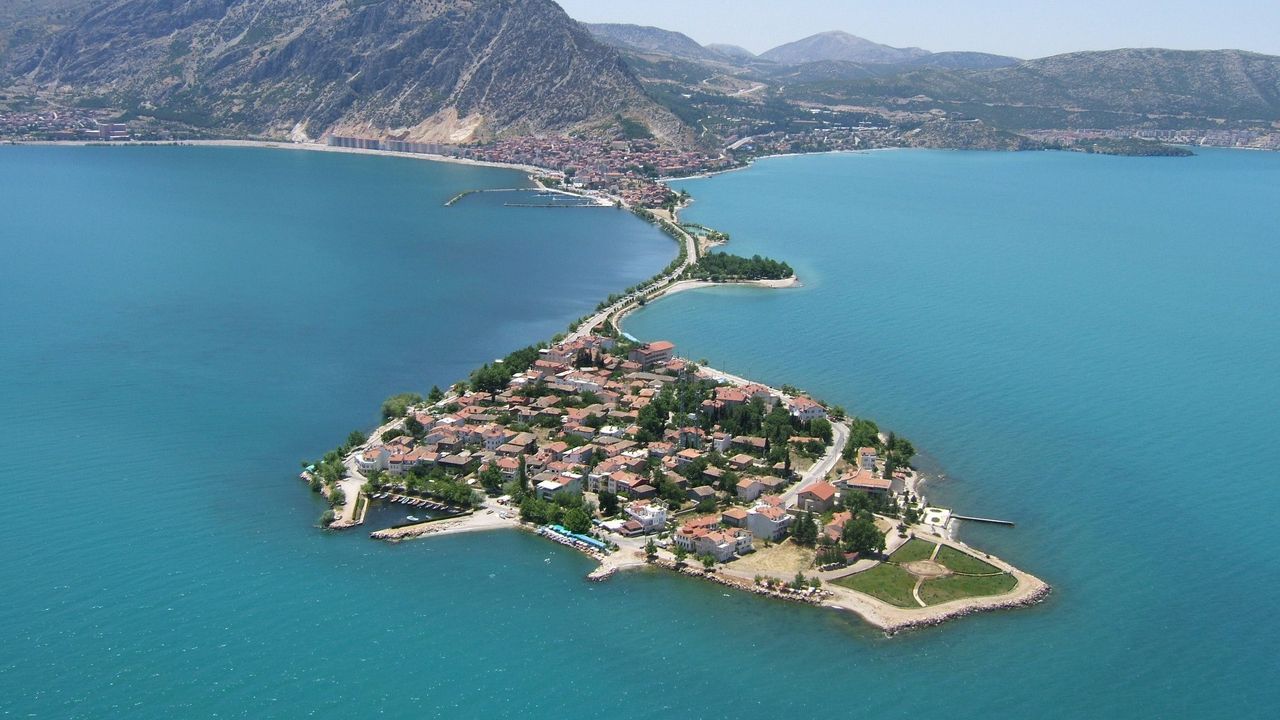Eğirdir Gölü Hakkında Bilgi