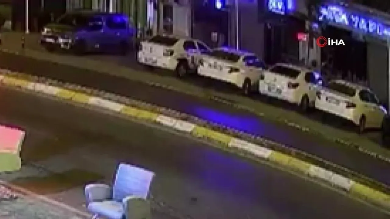 Beylikdüzü'nde Gayrimenkul Ofisine Önce Tehdit Ardından Kurşun Yağmuru