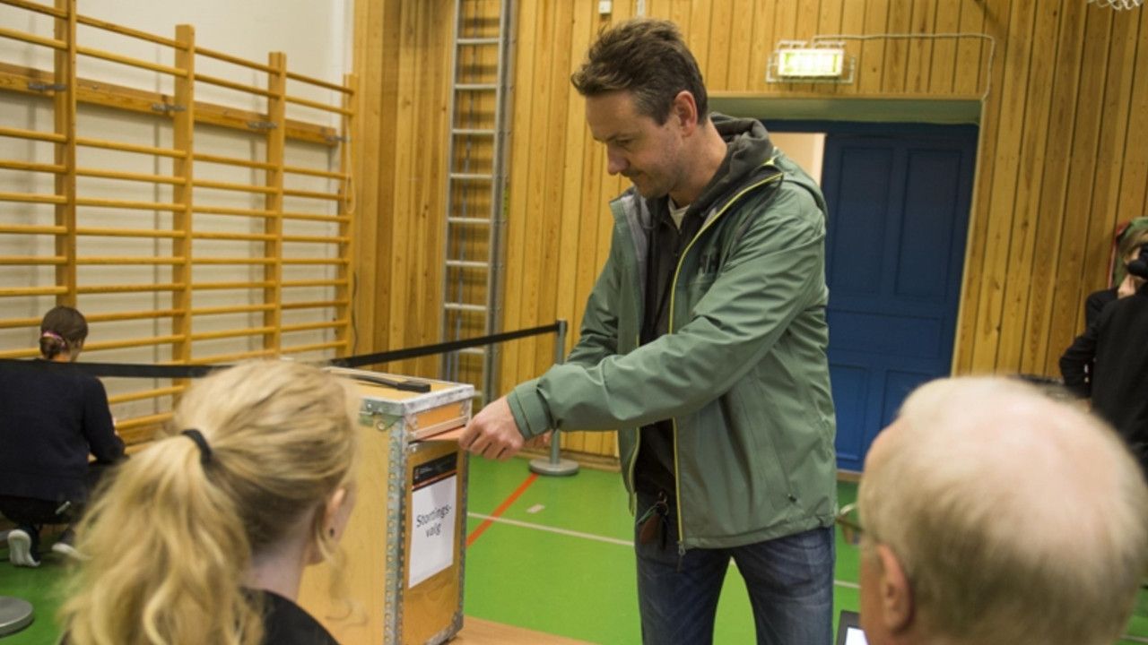 Norveç'teki genel seçimleri İşçi Partisi önde tamamladı