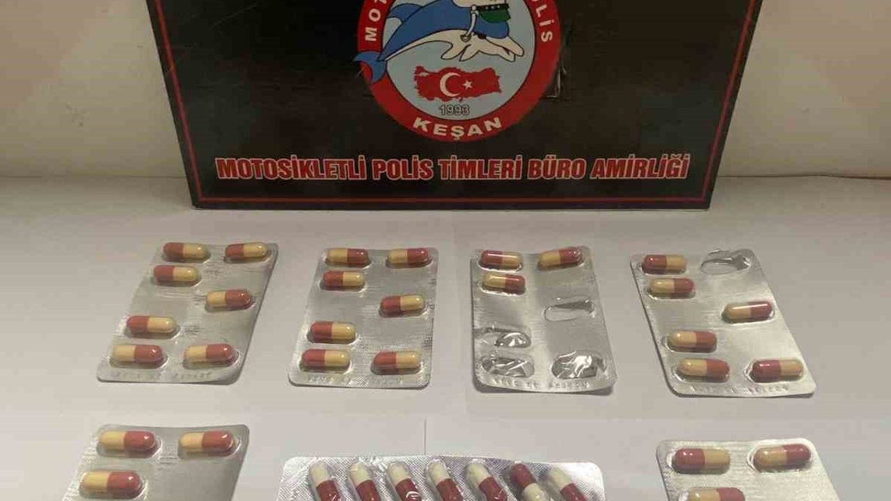 Keşan’da bir şüphelinin üzerinde sentetik ecza ele geçirildi