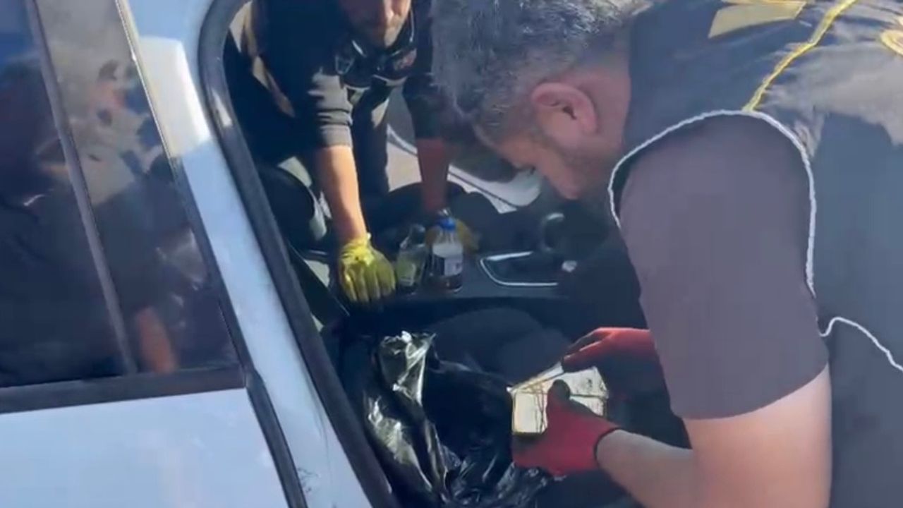 Osmaniye’de araçta ele geçirilen 7 kilo kaçak külçe altına 2 gözaltı