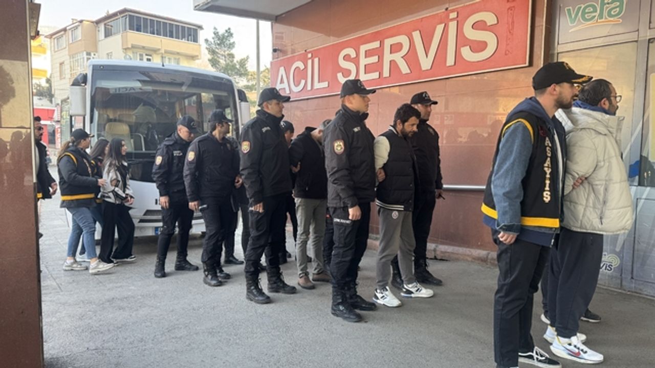 4 ilde düzenlenen dolandırıcılık operasyonunda 9 şüpheli tutuklandı