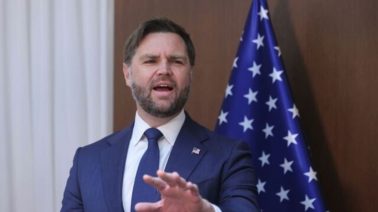 ABD Başkan Yardımcısı JD Vance, hükümet kapanmasının sonlandırılması çağrısında bulundu