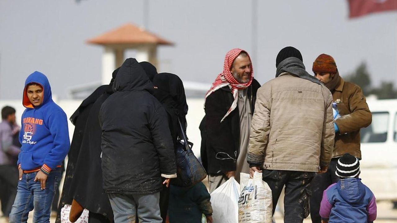 Güney Afrikalı 17 kişi Suriye'den ülkelerine dönmek için yola çıktı
