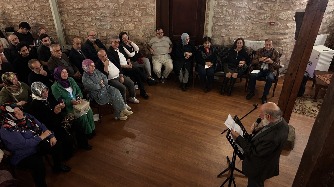 "Gülhane Şiir Akşamları"nın ilki usta şairlerin katılımıyla yapıldı