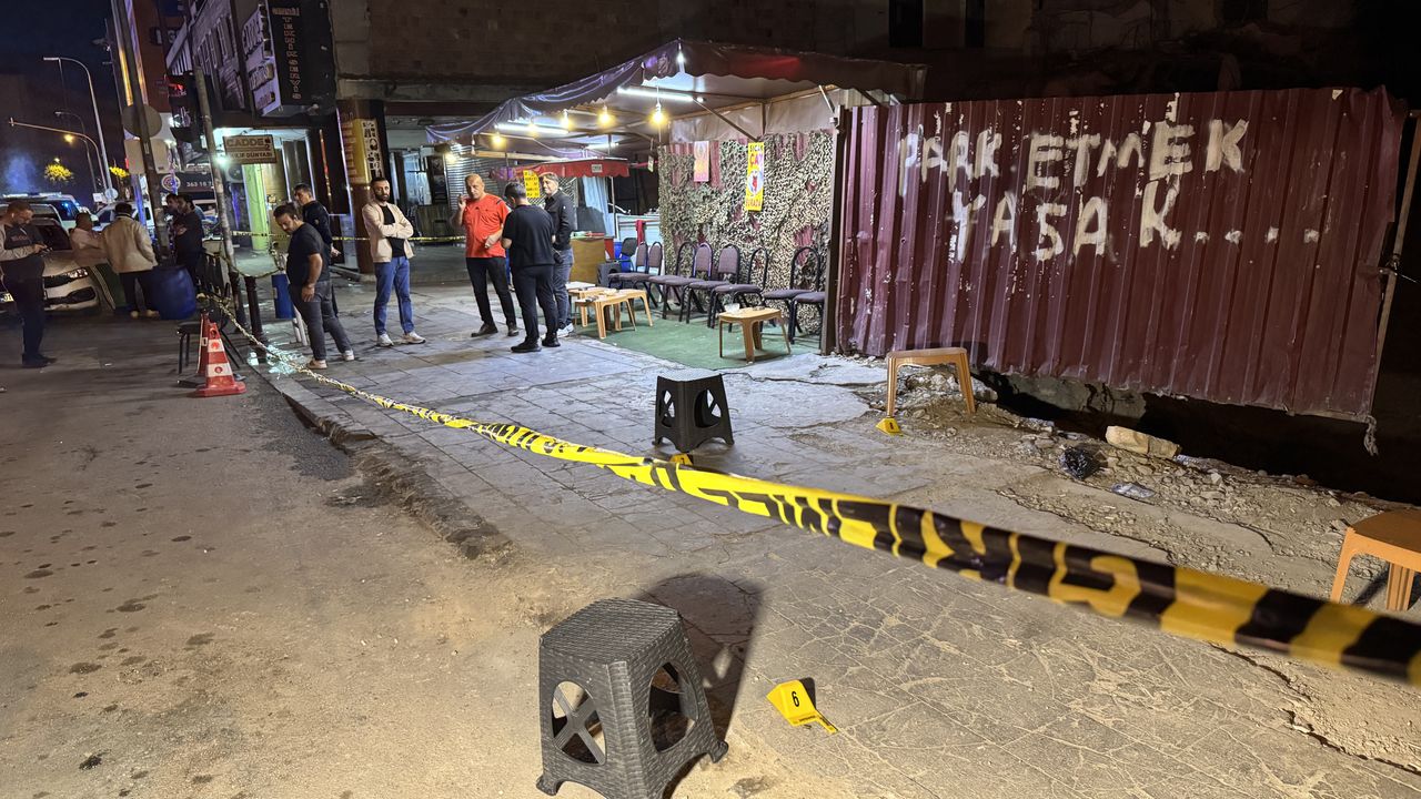 Adana'da çay ocağına silahlı saldırı düzenleyen şüpheli yakalandı