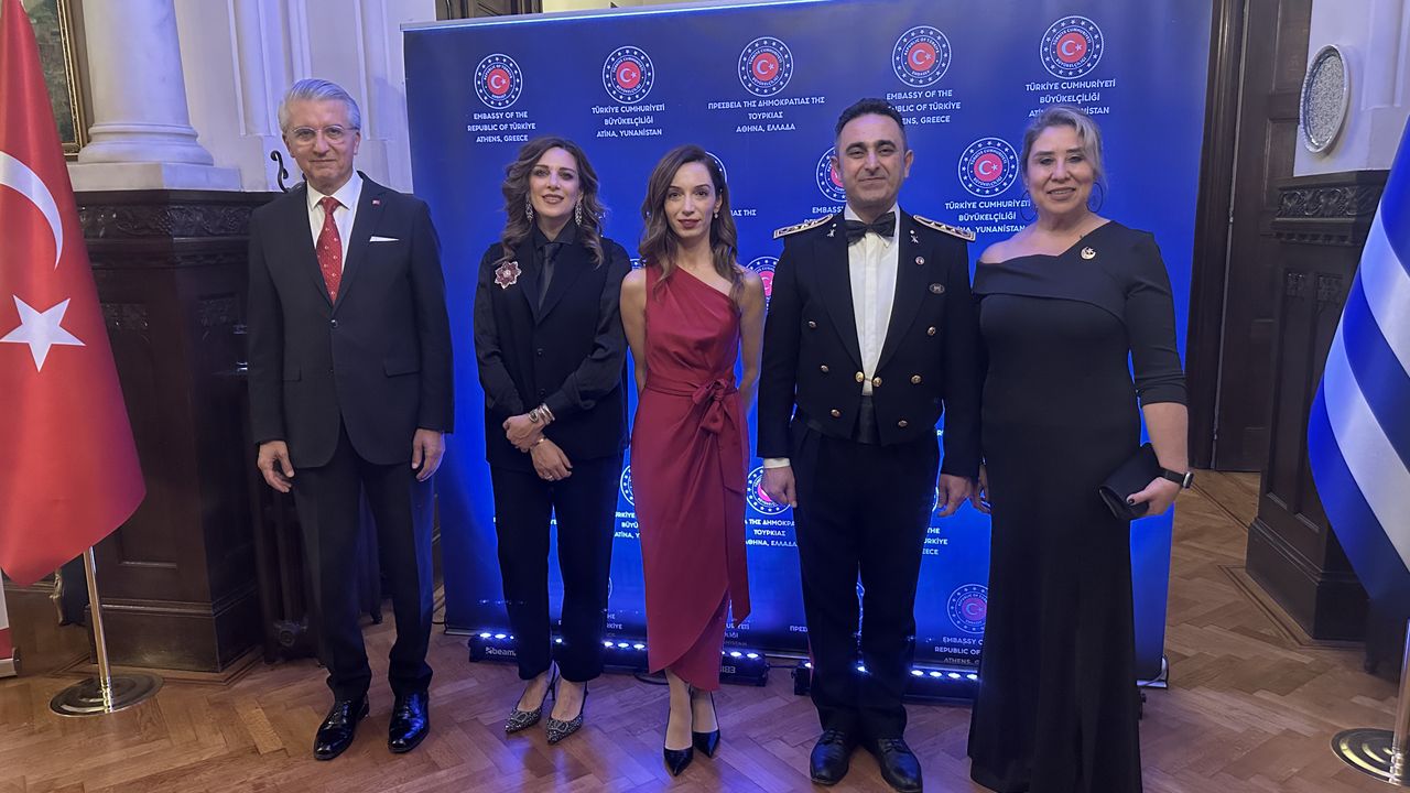 Yunanistan'da Türkiye Cumhuriyeti'nin kuruluşunun 102. yılı kutlandı