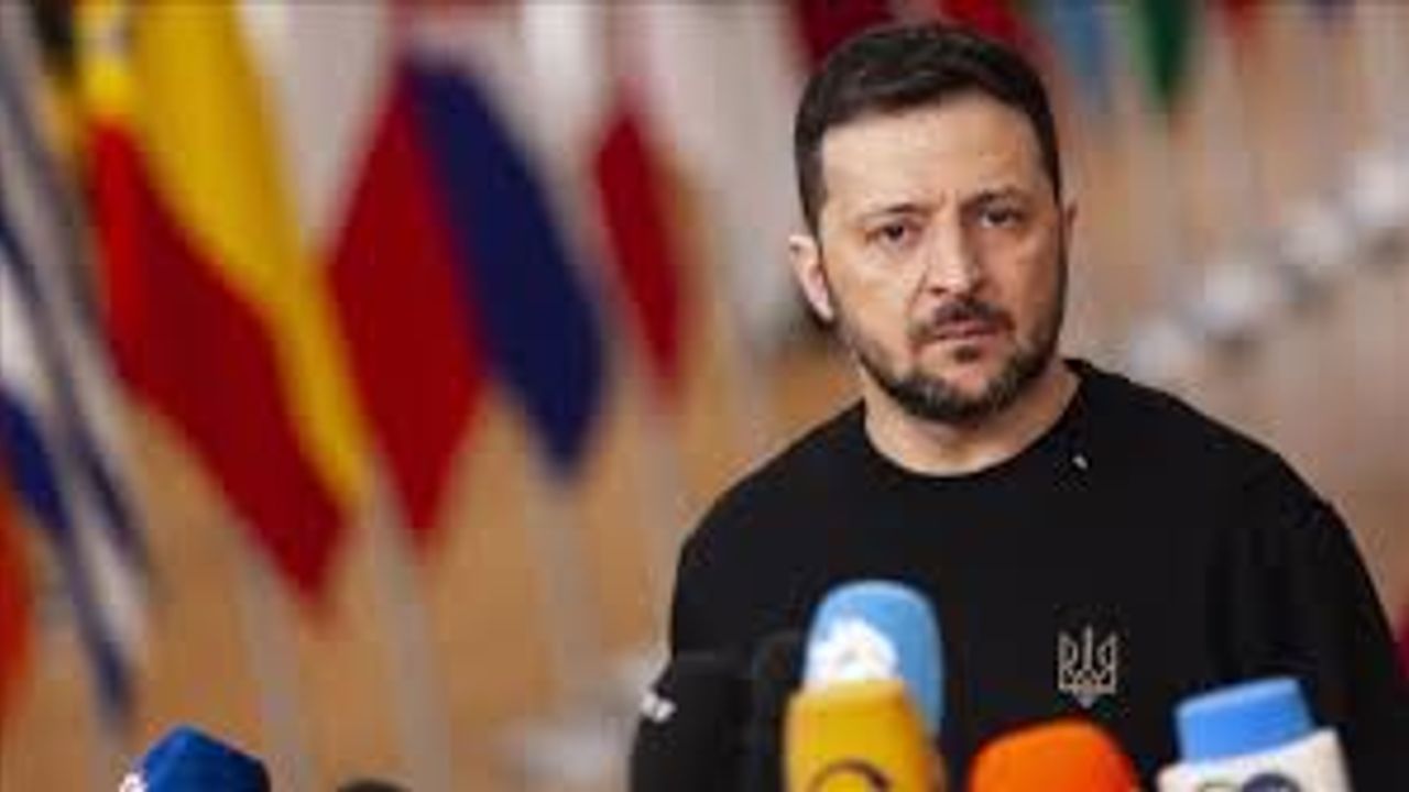 Zelenskiy, Pokrovsk'ta birliklerinin kuşatma altında olmadığını söyledi