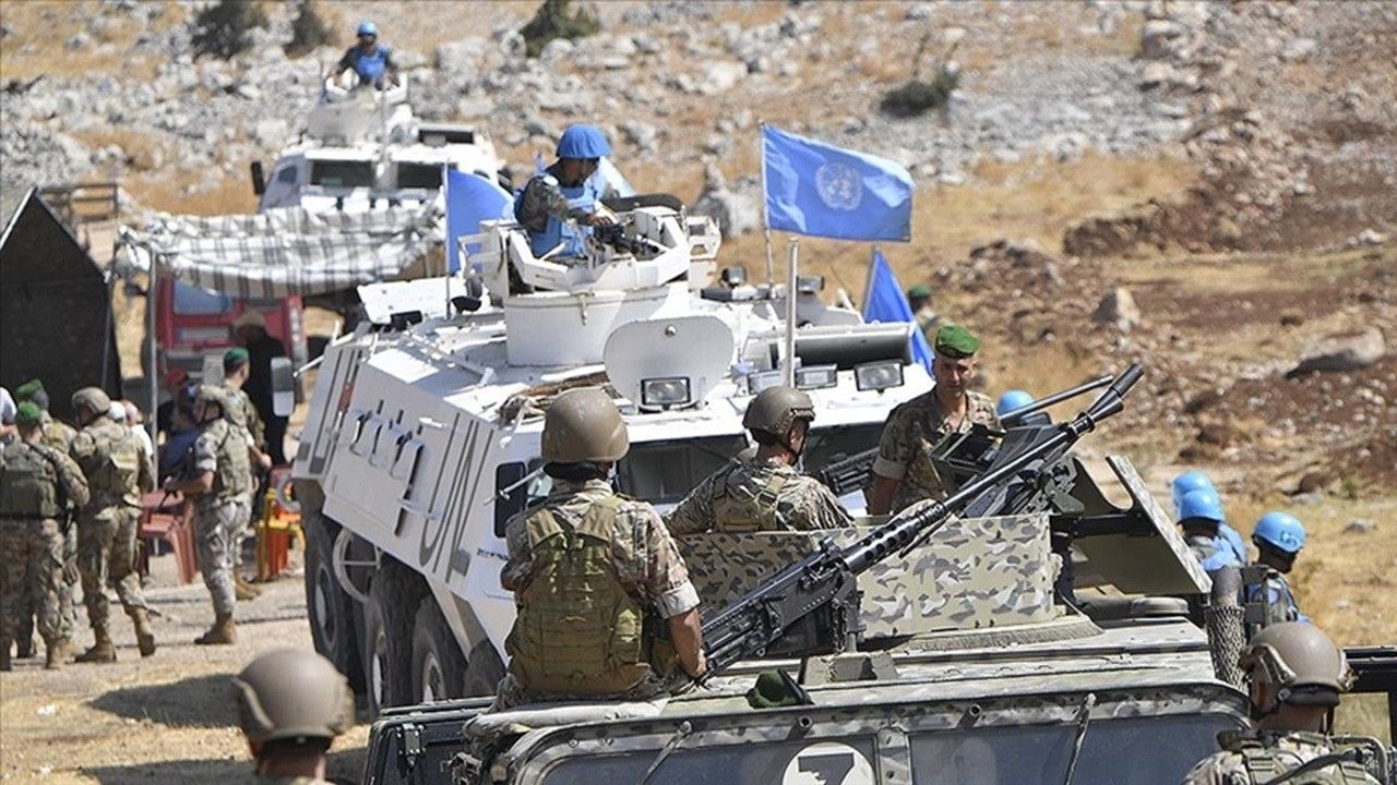 AB, İsrail'in UNIFIL devriyesine saldırısını kınadı