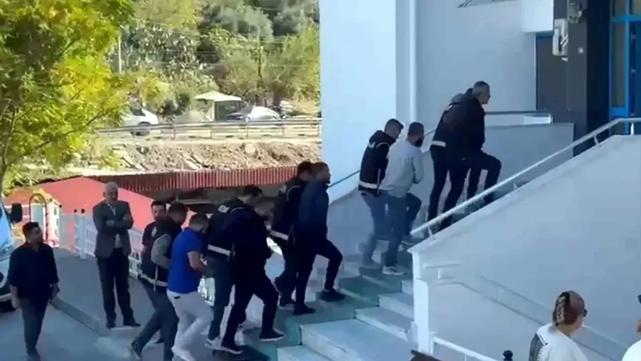 Muğla'da düzenlenen tefecilik operasyonunda 4 zanlı tutuklandı