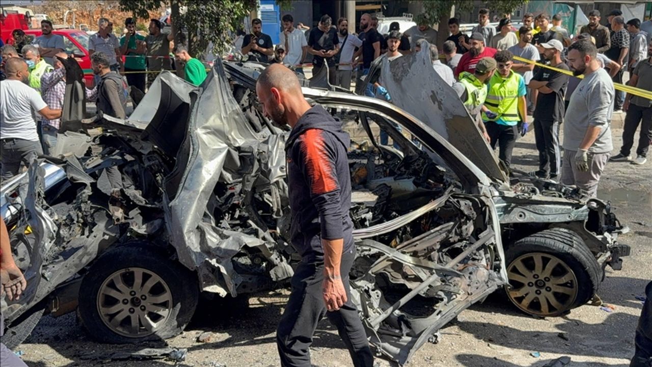 İsrail’in Lübnan’ın güneyinde bir araca yönelik saldırısında 1 kişi yaşamını yitirdi