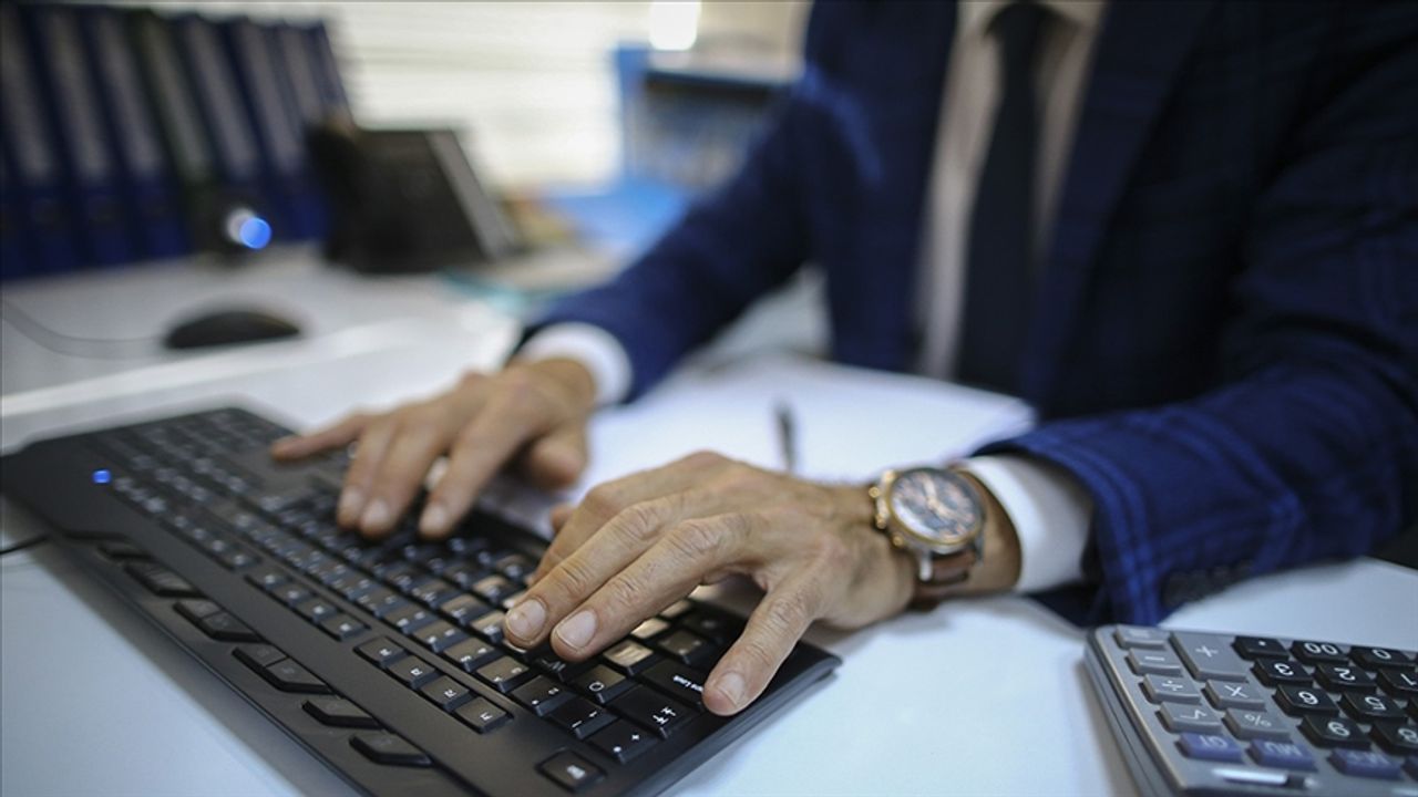 Ticaret Bakanlığı ve TÜİK personel alımı yapacak: 25 yeni kadro
