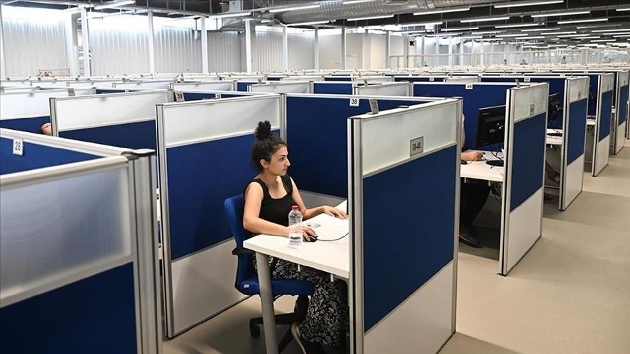 ÖSYM duyurdu! e-YDS yarın yapılacak