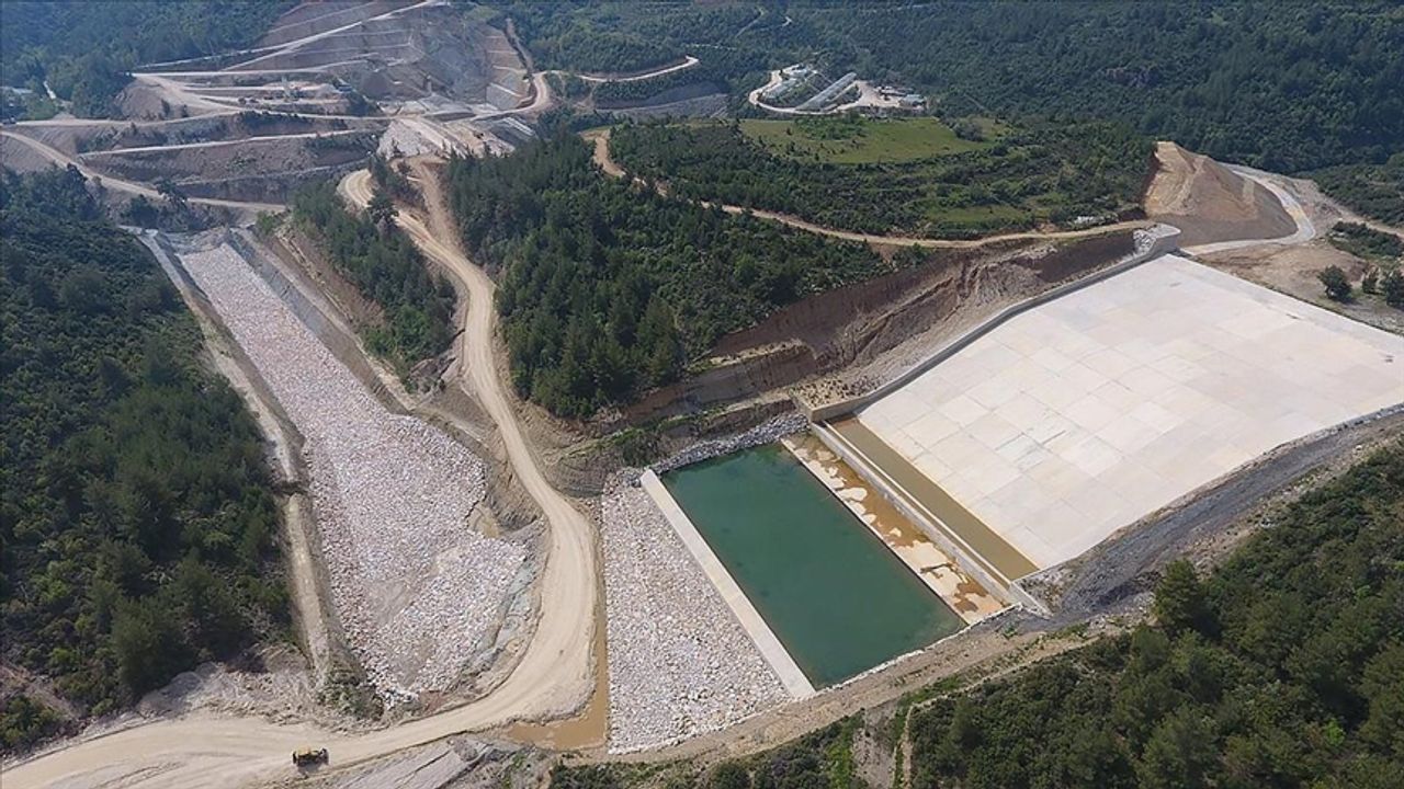 Bakan Yumaklı Müjdeyi Verdi: Girme Barajı Su Tutuyor, Tarımda Verim Artacak