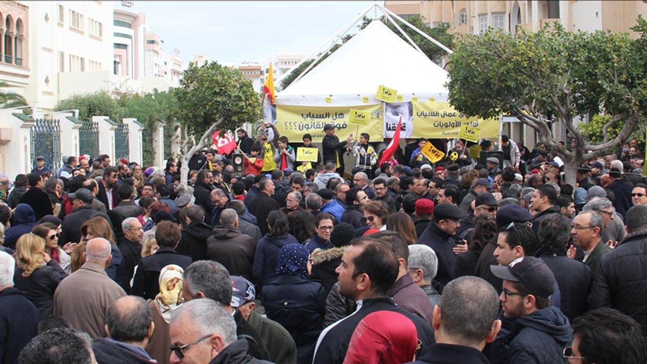 Tunus'un Gabes kentinde kimyasal kirlilik protesto edildi