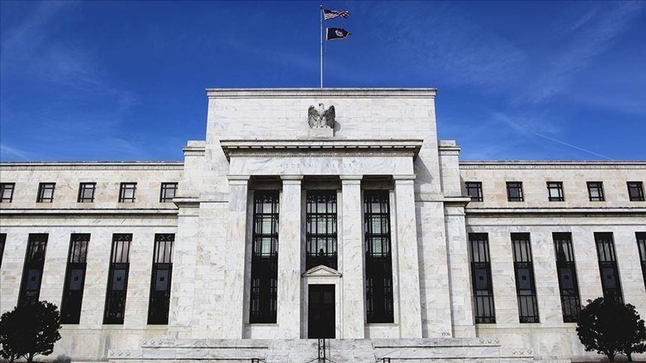 Fed, gelecek haftaki politika toplantısı öncesinde sınırlı verilerle yön bulmaya çalışıyor