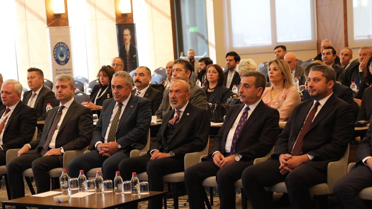 Şehit Bakan Gün Sazak “Kamuda Liyakat ve Dürüstlük” Makale Yarışması Ödül Töreni Gerçekleştirildi
