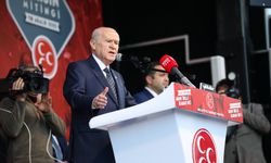 MHP Lideri Devlet Bahçeli Mersin'de vatandaşla bir araya geldi