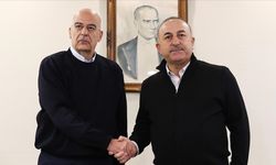 Bakan Çavuşoğlu, Yunanistan Dışişleri Bakanı Dendias ile telefonda görüştü