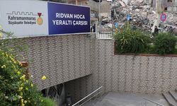 Alışveriş merkezlerine direnen "çarşı" depremi de hasarsız atlattı