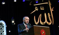 Cumhurbaşkanı Erdoğan: Lafzı ve manasıyla Kur'an-ı Kerim ile bağı kesilen Müslüman, kalbi çalışmayan bir beden gibidir
