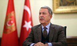 Milli Savunma Bakanı Akar, Azerbaycanlı mevkidaşı Hasanov'a taziye mektubu gönderdi