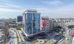 İstanbul Yeni Yüzyıl Üniversitesinden 'resmi plaka' ile ilgili basın açıklaması