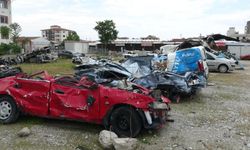 Malatya'da depremde 200 milyon TL değerindeki 245 araç hurdaya döndü
