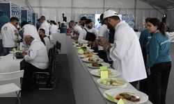 Türk aşçılar, Türkiye'nin mutfak lezzetlerini Kazan'da görücüye çıkardı