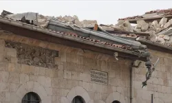 Hatay ve Osmaniye'de depremde zarar gören vakıf eserler onarılıyor