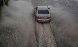 Ankara'da Yağmur Hayatı Olumsuz Etkiledi