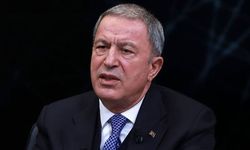 AK Parti'li Hulusi Akar, Kur'an-ı Kerim'e yönelik İsveç'te yapılan saldırıyı lanetledi