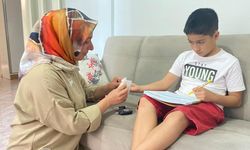 Depremzede anneden şeker ölçüm sensörü talebi: "Çocuklarımızın canı yanmasın"