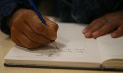 Dünyada okuryazarlıkta son yıllardaki artışa rağmen hala 763 milyon kişinin okuma yazması yok