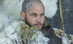 "Vikings" yıldızı Travis Fimmel İstanbul'da