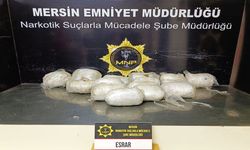 Mersin'de otomobilin tamponuna gizlenmiş 8 kilo 736 gram esrar ele geçirildi