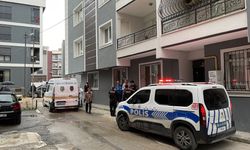 İzmir'deki silahlı saldırıda 1 kişi hayatını kaybetti, 2 kişi yaralandı