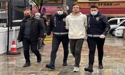 Eskişehir'de sosyal medyadan dini değerler ile kamu görevlilerine hakaret eden şüpheli yakalandı