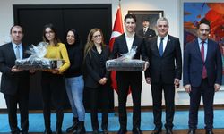 Berlin'de başarılı Türk öğrencilere ödül