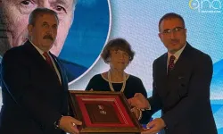 Kırımoğlu'na 2023 Avrasya Hizmet Ödülü verildi