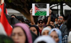 Fas’ta binlerce gösterici, ülkenin İsrail ile normalleşmesine karşı gösteri düzenledi