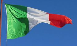 İtalya'da hükümet, başbakanın doğrudan halk tarafından seçilmesini öngören anayasa reformunu onayladı