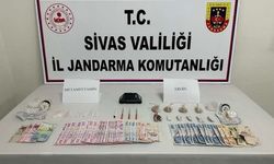 Sivas'ta uyuşturucu operasyonunda yakalanan 6 şüpheliden 3'ü tutuklandı