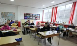 Bosna Hersek’te 4 bin nüfuslu kasabada çocuklar Türkçe öğreniyor