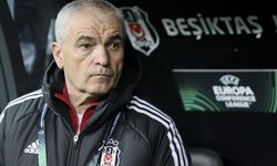 Beşiktaş'ta Rıza Çalımbay'ın sözleşmesi revize edildi